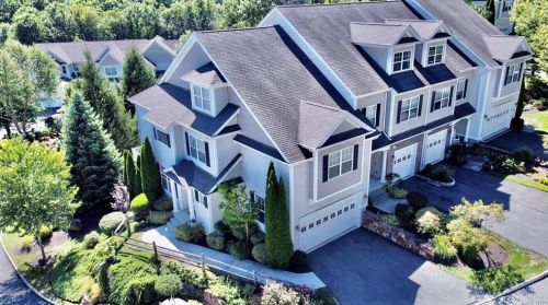 23 Winding Trl, Waterbury, CT 06762-2938