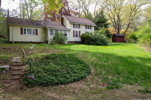 441 Manchester Rd, Glastonbury, CT 06033-3432