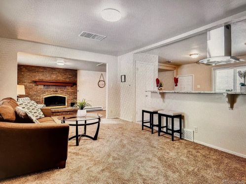 11525 Virginia Pl, Aurora, CO 80012-2257