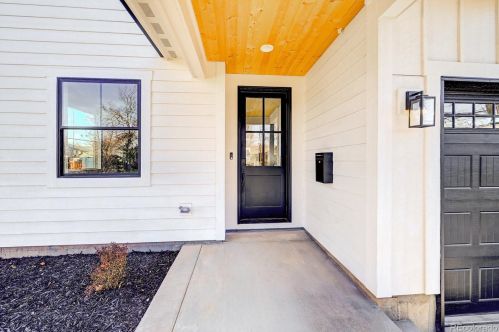 2712 Pennsylvania St, Englewood CO  80113-1644 exterior