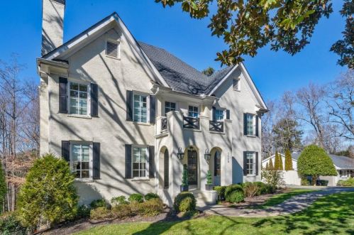 3066 Arden Rd, Atlanta GA  30305-1914 exterior