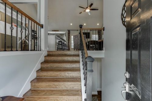 3905 Byrnwycke Dr, Buford, GA 30519-3998