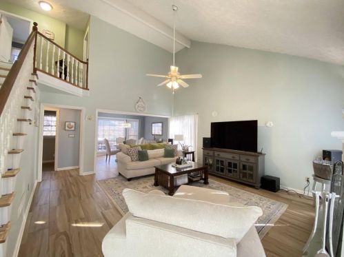 4260 Joshua Way, Kennesaw, GA 30144-5167