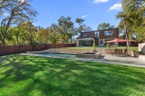 9562 Ash Creek Dr, Dallas TX  75228-3770 exterior