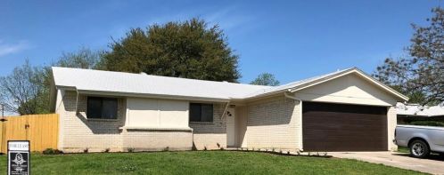 7401 Cheryl Ct, Fort Worth TX  76148-1606 exterior