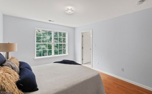 5 Garfield Way, Princeton NJ  08540-1669 exterior