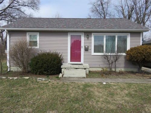 913 Exchange St, Otterville, IL 62052-1440