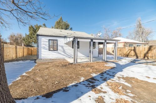 1100 Emporia St, Denver CO  80010-3219 exterior