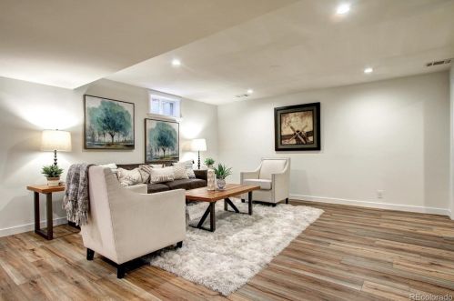 5031 Chester St, Englewood CO 80111-1330 exterior