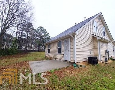 423 Tina Hely Ct, Stockbridge GA  30281-6479 exterior