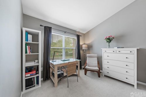 203 Cricket Hill Cir, Princeton NJ  08540-9010 exterior