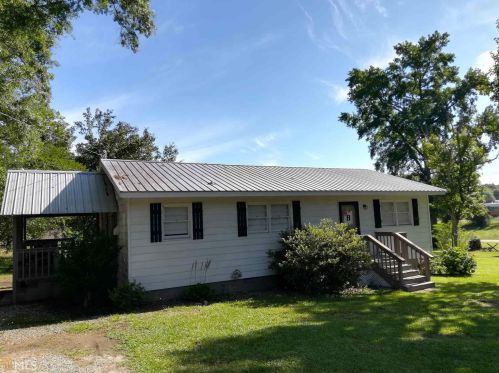73 Alice St, Lavonia, GA 30553-1263