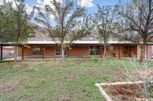 165 1000, Perry UT 84302-1541 exterior