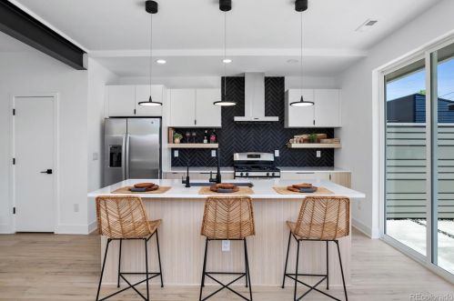 3672 Galapago St, Englewood CO 80110-2323 exterior