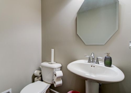 4115 Royal Mews Cir, Naperville IL  60564-7174 exterior