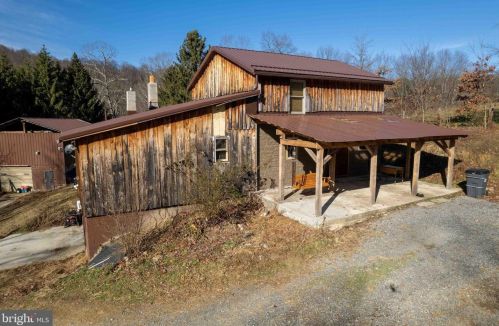 16800 Sleepy Hollow Ln, Cumberland, MD 21502-7816