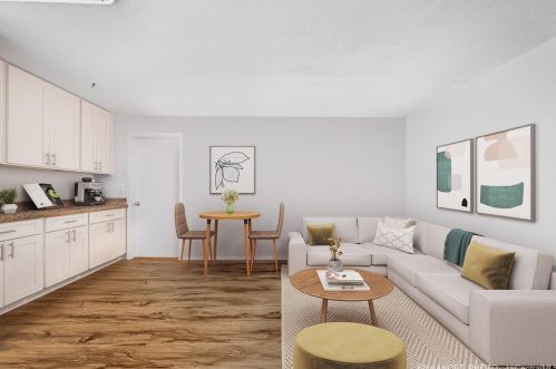 2328 Seaview Ave, Honolulu, HI 96822-2480
