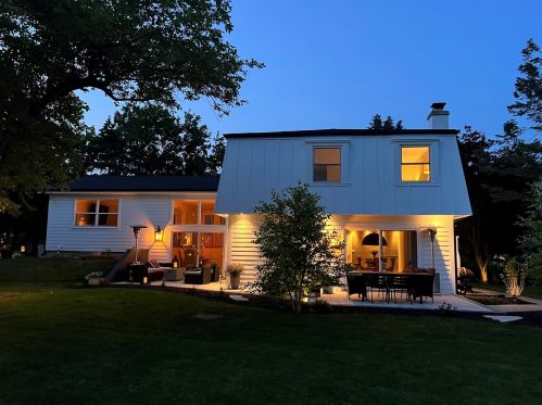 24459 Davids Ct, Naperville IL  60564-8055 exterior