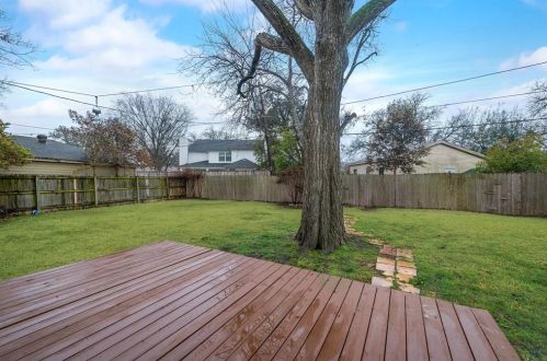 6912 Clemson Dr, Dallas TX  75214-1713 exterior