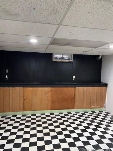 22 High Path Rd, Windsor CT  06095-4101 exterior