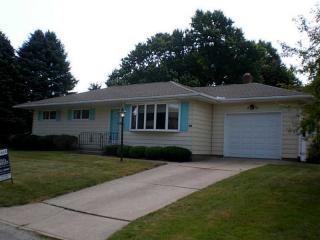 2367 36th St, Erie, PA 16506-3563