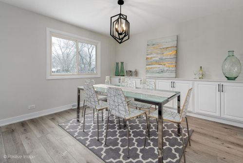 201 Monroe Rd, Lemont IL  60440-2022 exterior