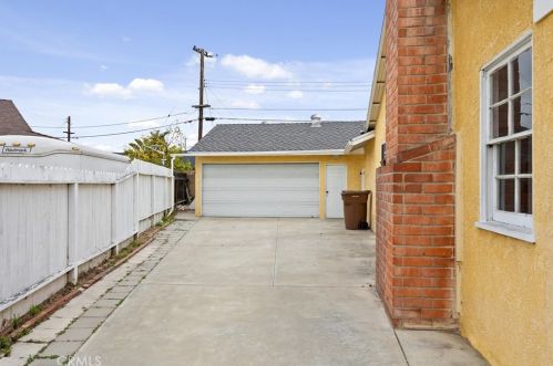 1565 Pacific Pl, Anaheim, CA 92802-2514