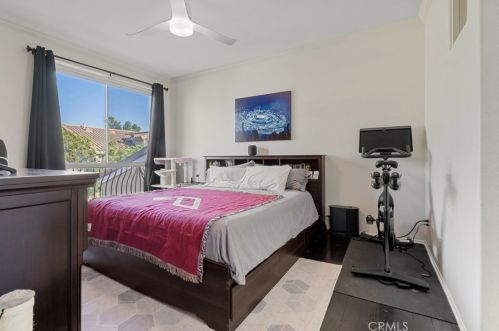 1091 Positano Ave, Anaheim CA  92808-1542 exterior