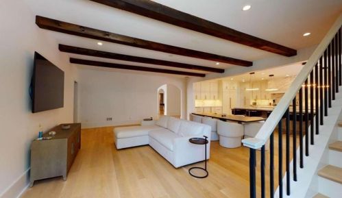 3206 Arden Rd, Atlanta GA  30327-1262 exterior