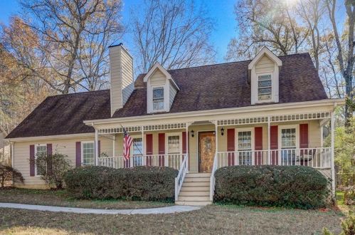 9175 Melody Cir, Porterdale, GA 30014-2047