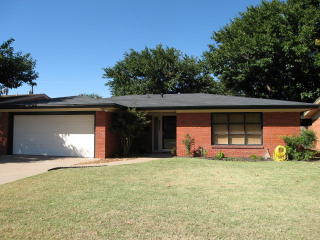 5434 8th Pl, Lubbock, TX 79416-4422