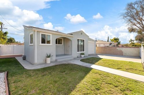 6844 San Vincente St, Paramount, CA 90723-3134
