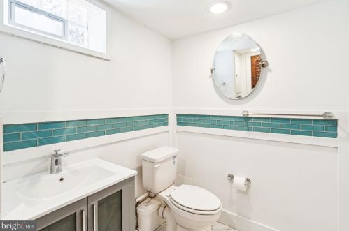 2236 Hancock St, Philadelphia PA  19133-3719 exterior
