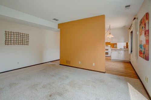 983 Carmel Ct, Saint Paul MN  55126-5833 exterior