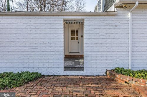 301 Ridgeview Rd, Princeton NJ  08540-7666 exterior