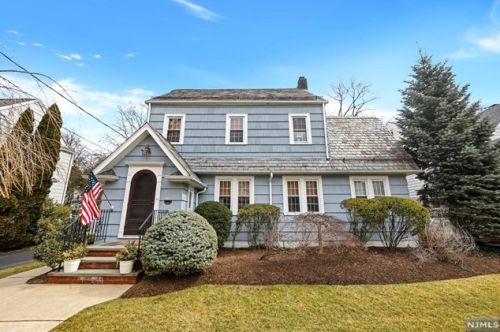 329 Libby Ave, Ridgewood, NJ 07450-2715