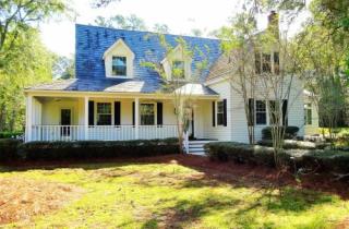 133 Carolina Ave, Summerville, SC 29483-4223