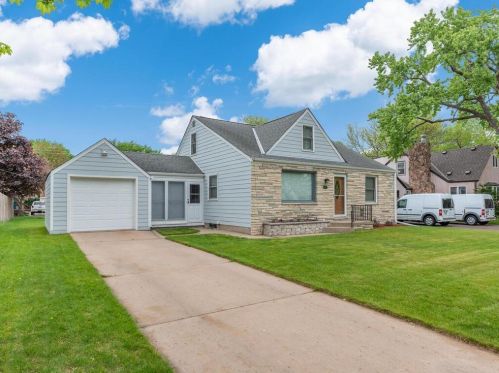 4507 Welcome Ave, Minneapolis, MN 55422-1166