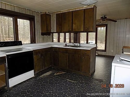 246 Ross Corner Rd, Shapleigh, ME 04076-3437
