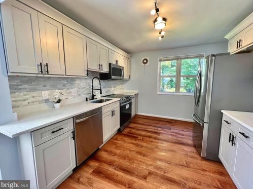 11706 Hatcher Pl, Silver Spring MD 20902-2316 exterior