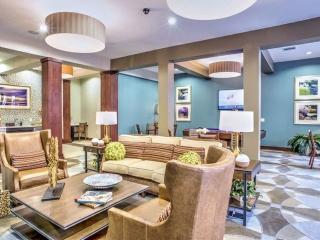 4000 Hulen Pl, Fort Worth TX  76107-7246 exterior