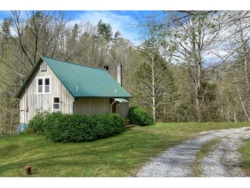 115 Creekside Ln, Erwin, TN 37650-5626