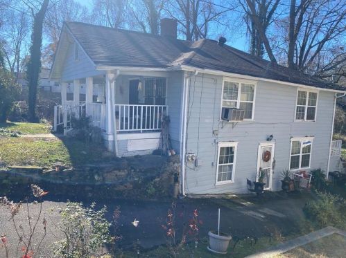 492 Holly St, Atlanta, GA 30318-8173