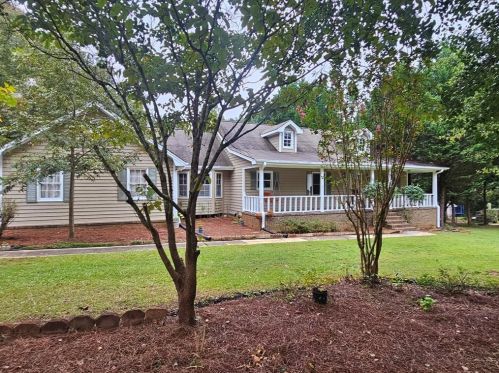 571 Goode Rd, Conyers GA  30094-3224 exterior