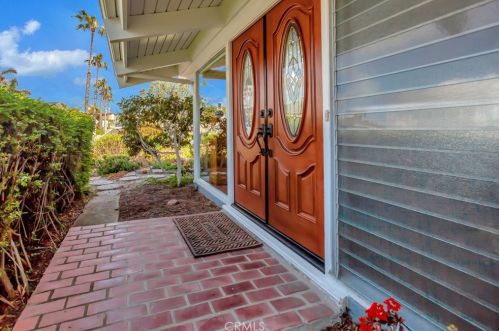 404 Camino San Clemente, San Clemente, CA 92672-3706