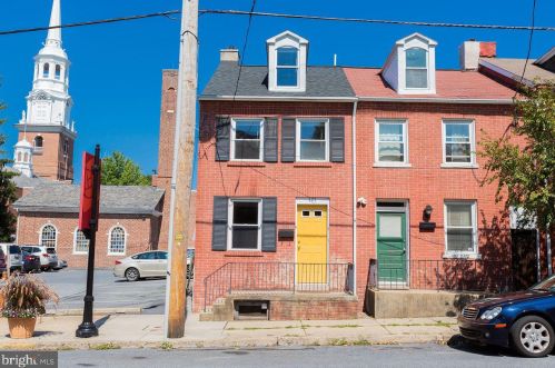 121 Vine St, Lancaster PA  17602-3517 exterior