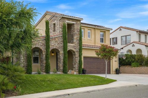 876 Orion Way, San Marcos, CA 92078-0914