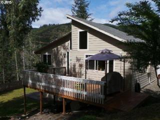 490 Dawson Dr, Winston OR  97496-4549 exterior
