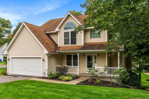 5 Rosemary Ln, Kensington, CT 06037-3259