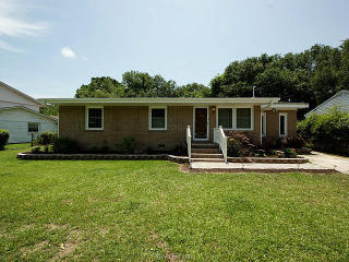 1427 Westway Dr, Charleston, SC 29412-8129